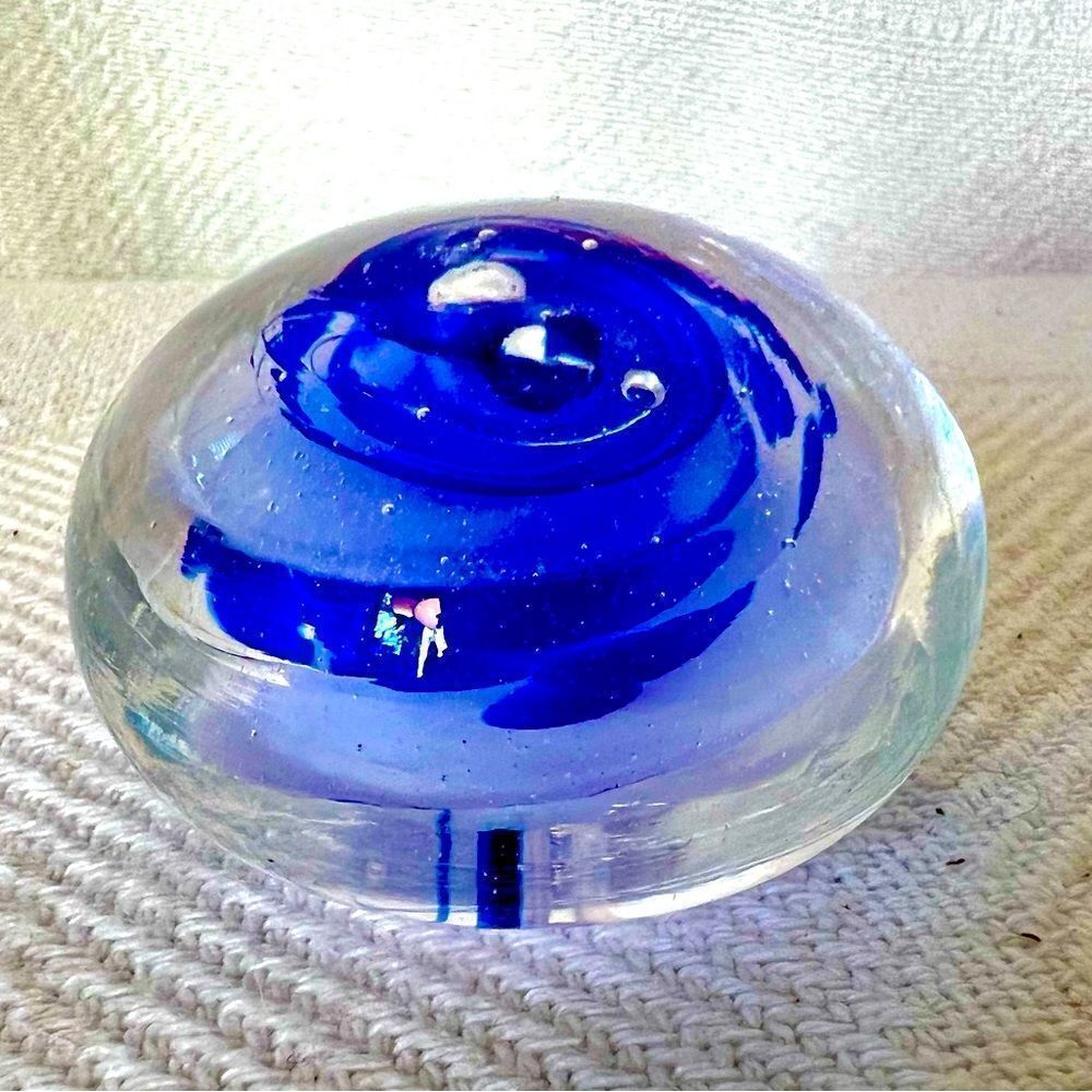 Small Art Glass Paperweight Blue/White Swirl  With Bubbles.